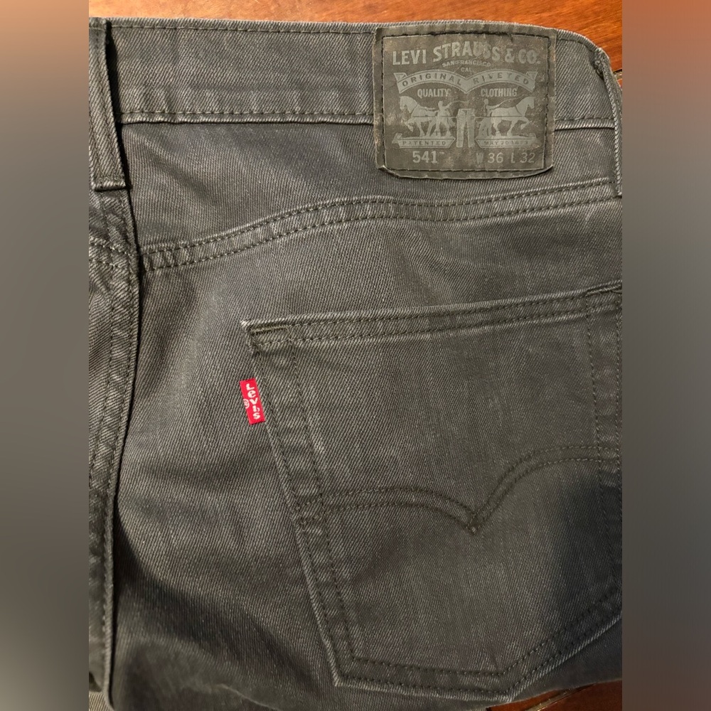 Men’s Levi 541 Jeans